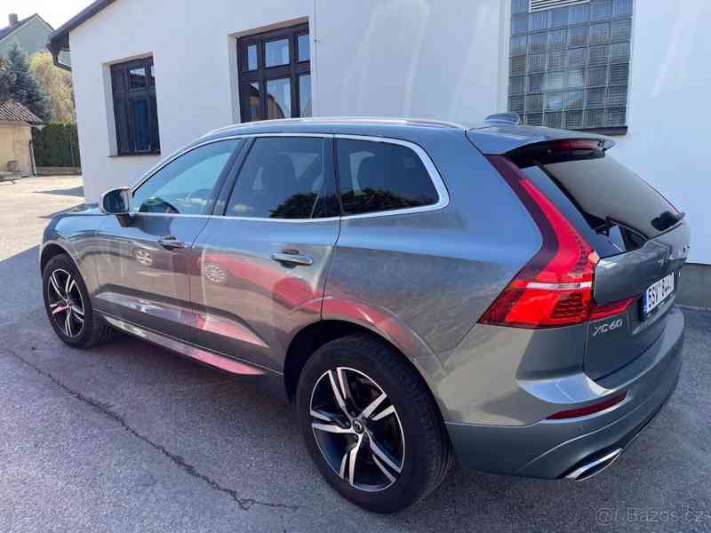 Volvo XC60 2,0   R Design - foto 4