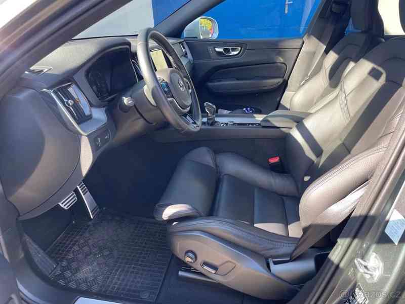 Volvo XC60 2,0   R Design - foto 7