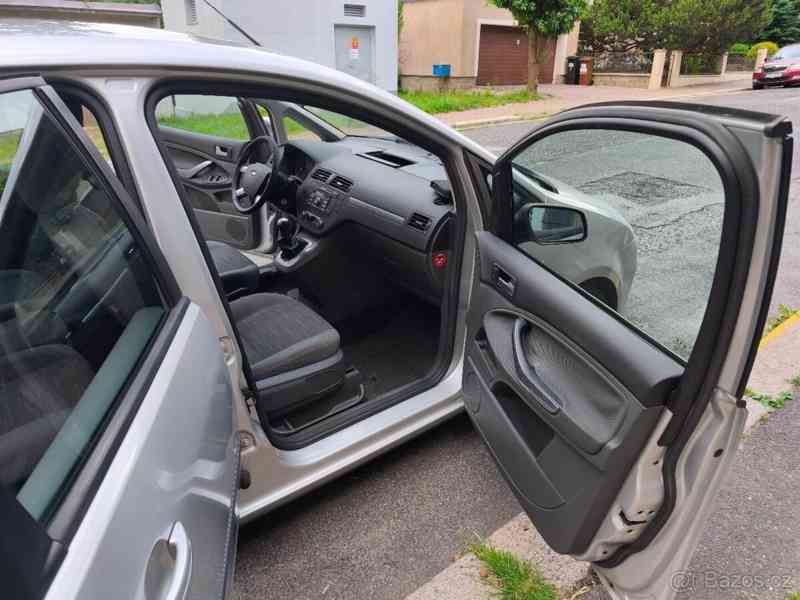 Ford C-MAX 1,8 benzín / 92 kW - foto 7