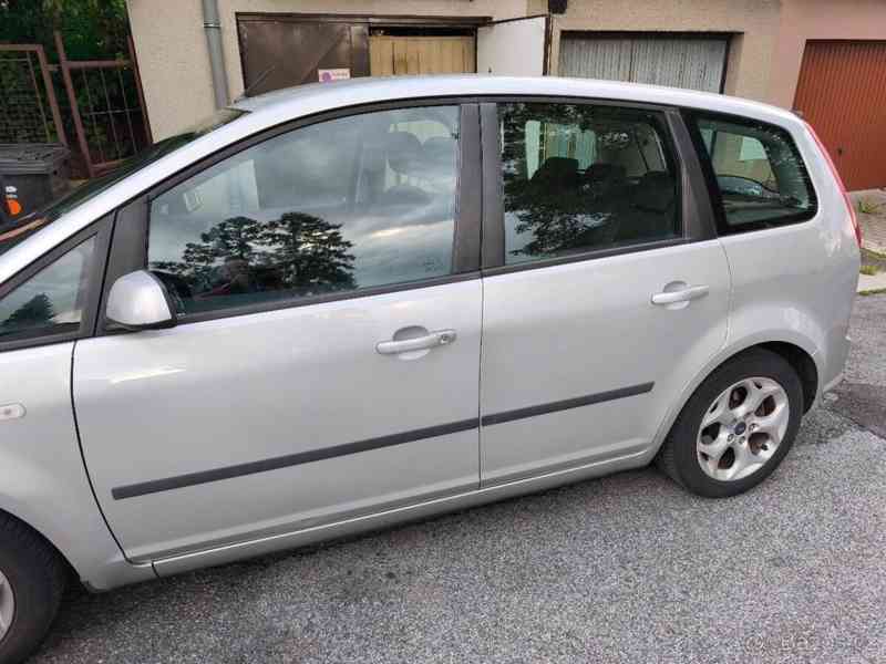 Ford C-MAX 1,8 benzín / 92 kW - foto 4