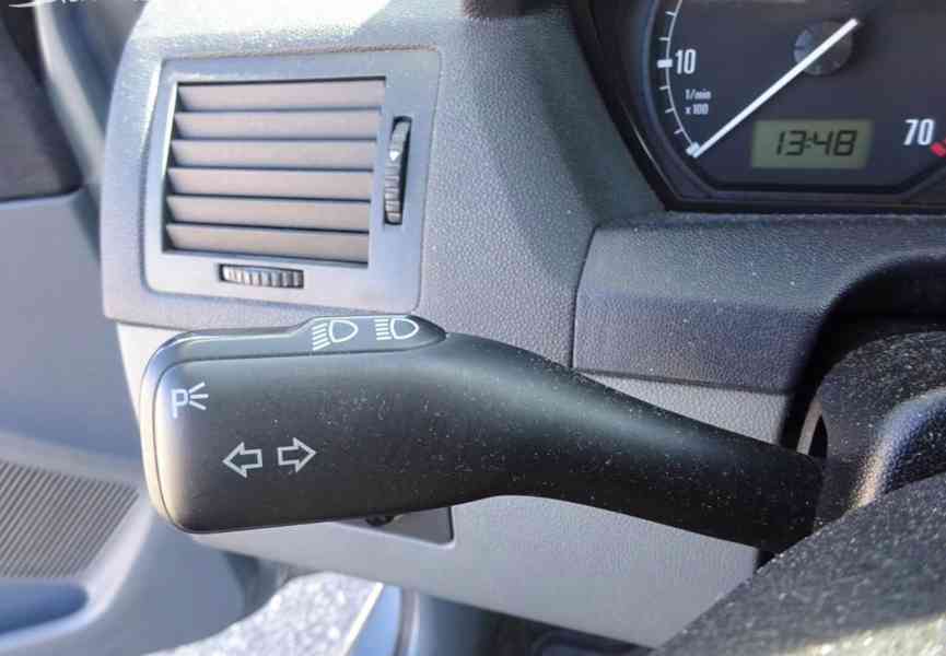 Škoda Fabia 1.2i r.v.2004 1.Maj.serv.kníž.stk:8/2026 - foto 9