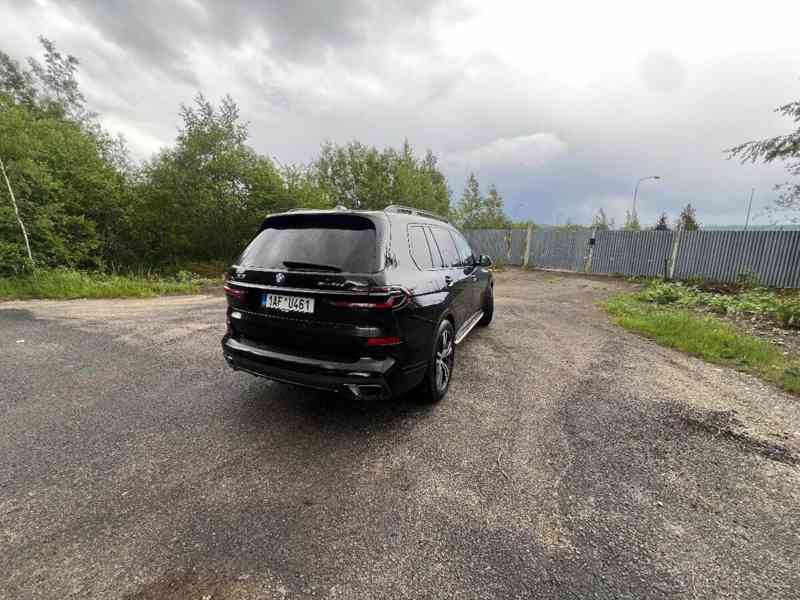BMW X7 xDrive 40d, M-Packet, PANO - foto 13