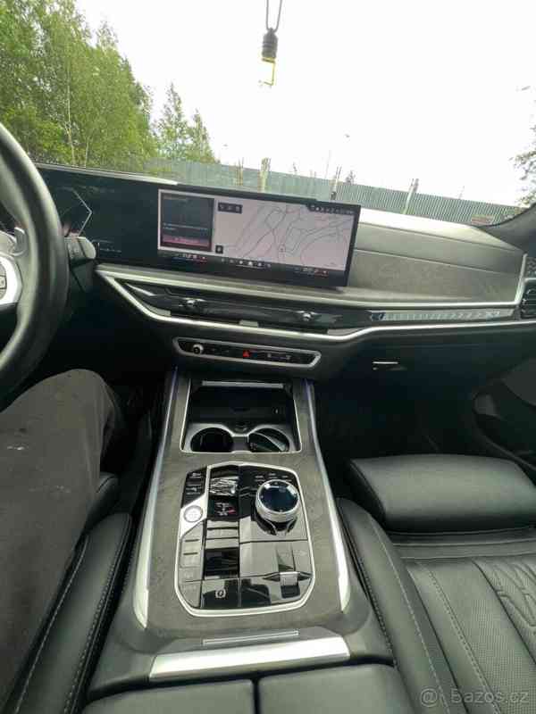 BMW X7 xDrive 40d, M-Packet, PANO - foto 3
