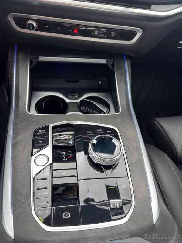 BMW X7 xDrive 40d, M-Packet, PANO - foto 14