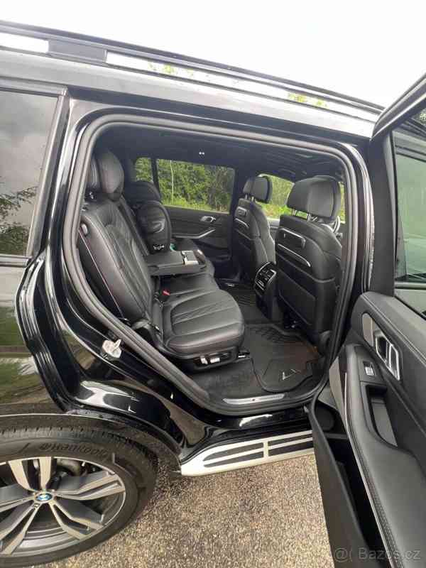 BMW X7 xDrive 40d, M-Packet, PANO - foto 12