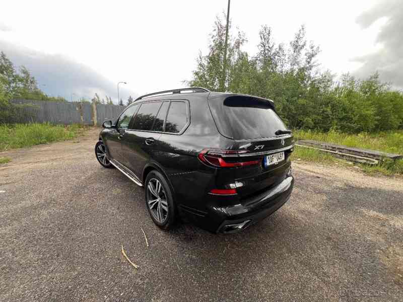 BMW X7 xDrive 40d, M-Packet, PANO - foto 6