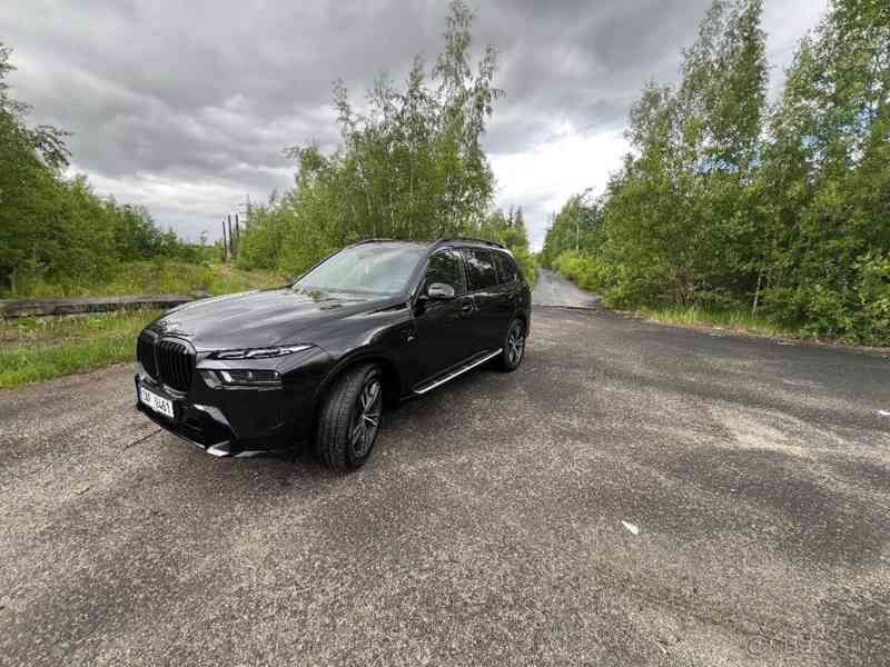 BMW X7 xDrive 40d, M-Packet, PANO - foto 1