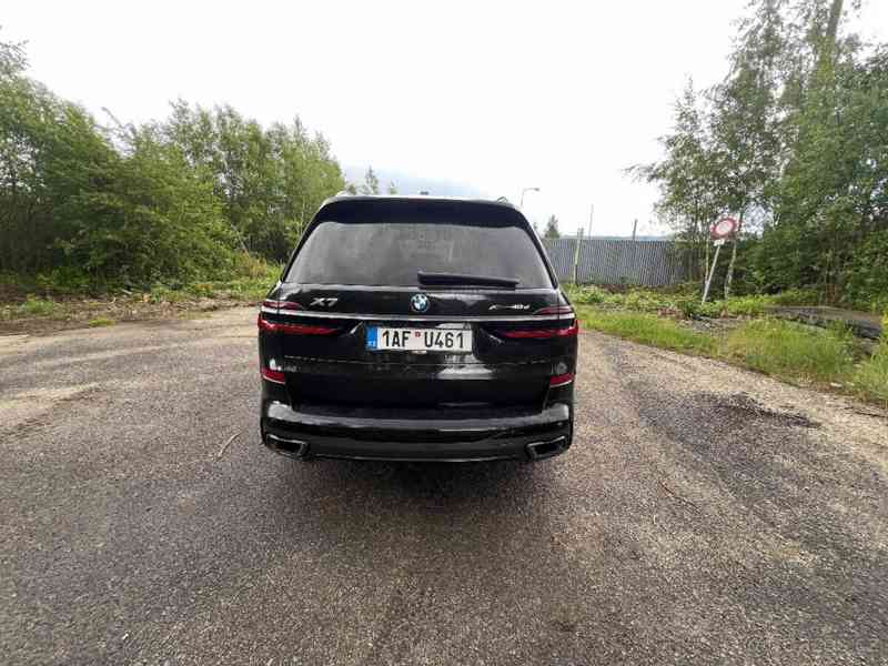 BMW X7 xDrive 40d, M-Packet, PANO - foto 11