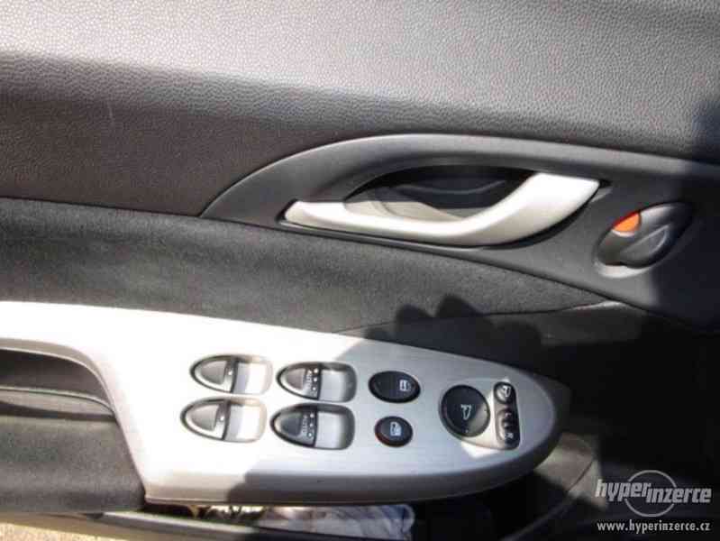 Honda Civic 1.8i-VTEC Sport - foto 13