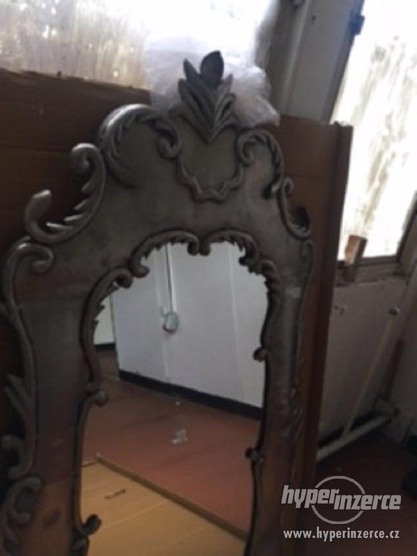 Prodám zrcadlo kov barok - foto 1