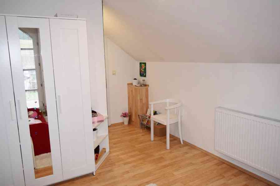 Prodej rodinného domu-poloviny dvojdomku v Batňovicích - foto 33