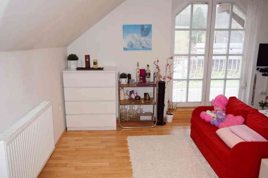 Prodej rodinného domu-poloviny dvojdomku v Batňovicích - foto 26