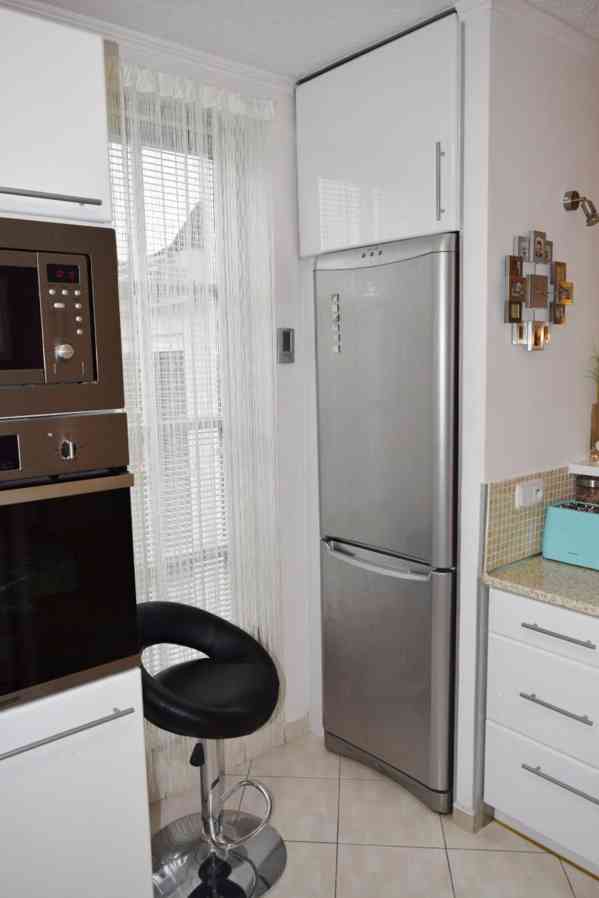 Prodej rodinného domu-poloviny dvojdomku v Batňovicích - foto 12