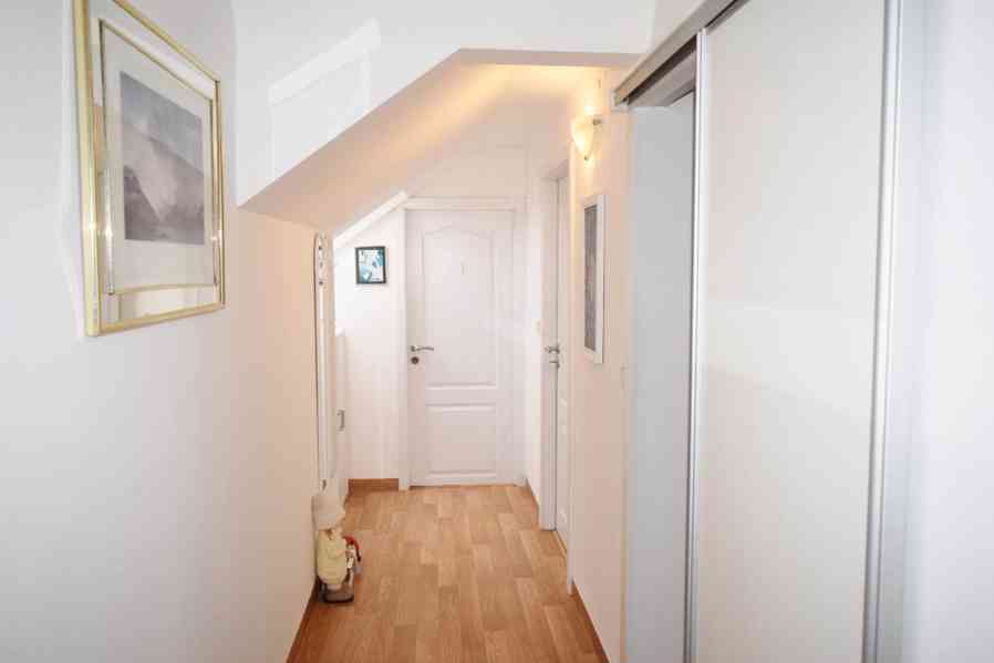 Prodej rodinného domu-poloviny dvojdomku v Batňovicích - foto 27