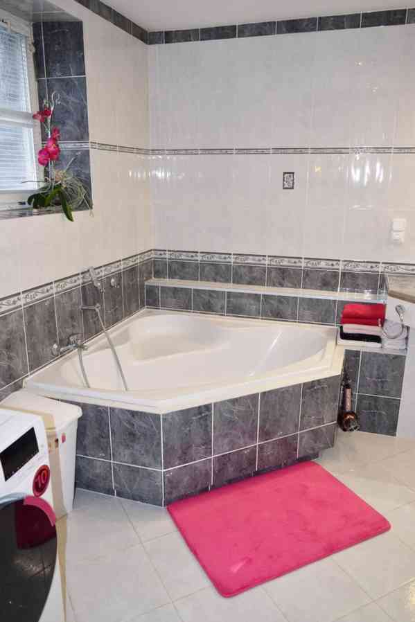 Prodej rodinného domu-poloviny dvojdomku v Batňovicích - foto 18