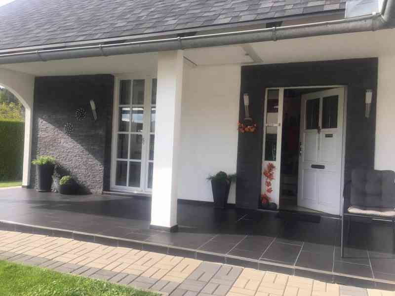 Prodej rodinného domu-poloviny dvojdomku v Batňovicích - foto 3