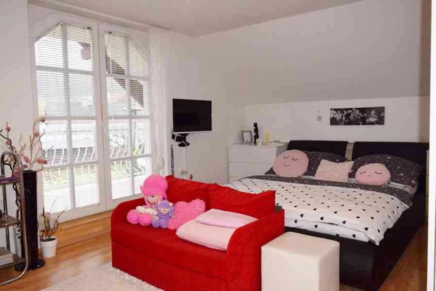 Prodej rodinného domu-poloviny dvojdomku v Batňovicích - foto 24