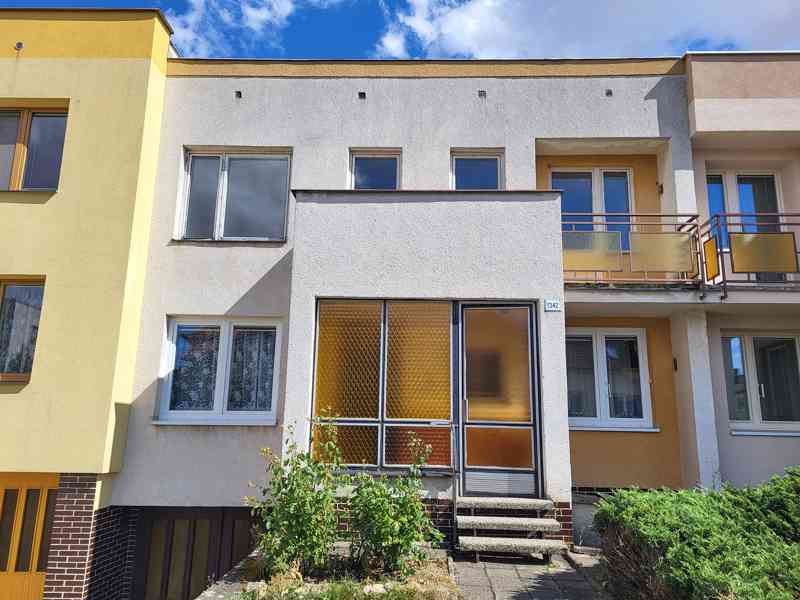 Prodej řadového rodinného domu - Moravské Budějovice - foto 2