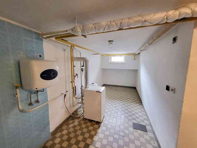 Prodej řadového rodinného domu - Moravské Budějovice - foto 11