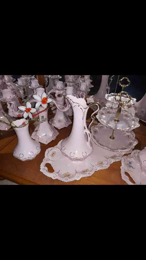 Velká sbírka růžového porcelánu Chodov - foto 37