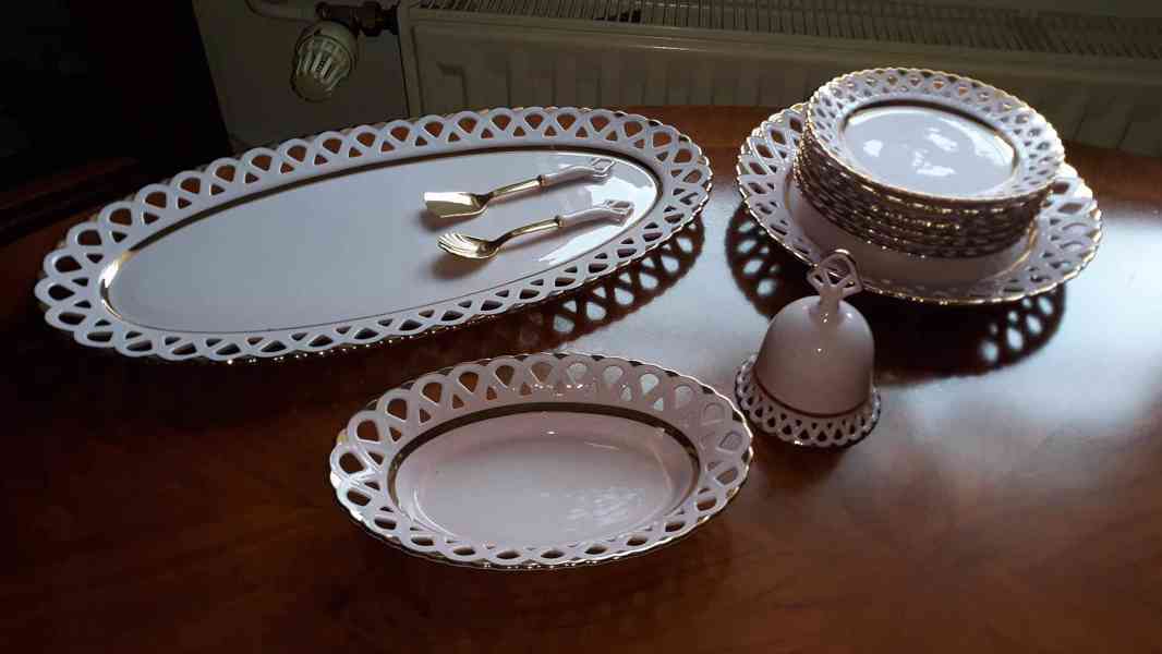 Velká sbírka růžového porcelánu Chodov - foto 9
