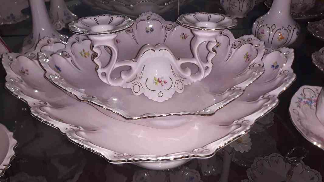Velká sbírka růžového porcelánu Chodov - foto 13