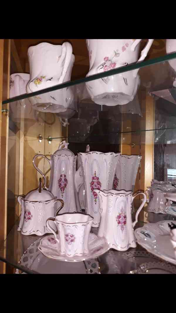 Velká sbírka růžového porcelánu Chodov - foto 27