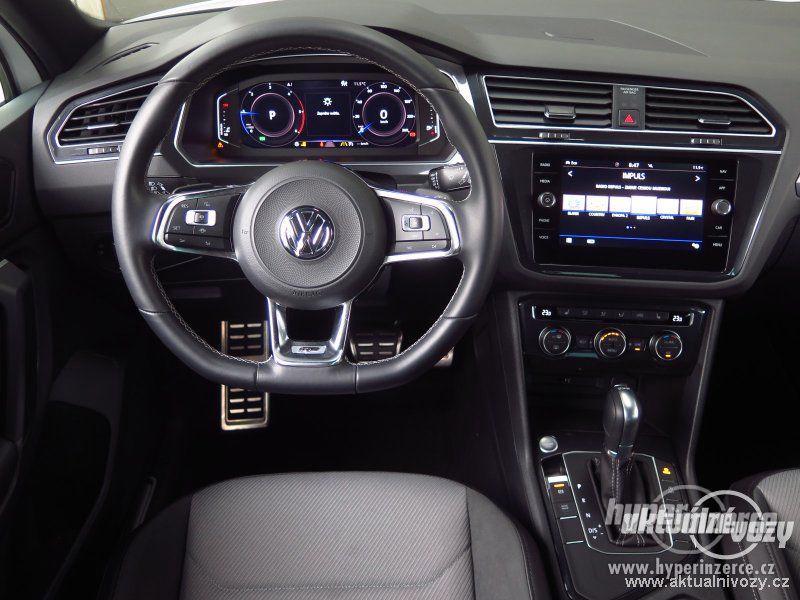 Volkswagen Tiguan 2.0, nafta, rok 2019 - foto 12