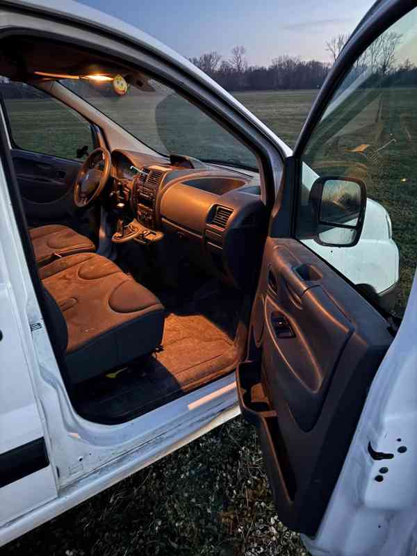 Peugeot expert 94 kW 2.0 HDI L1H2  - foto 9