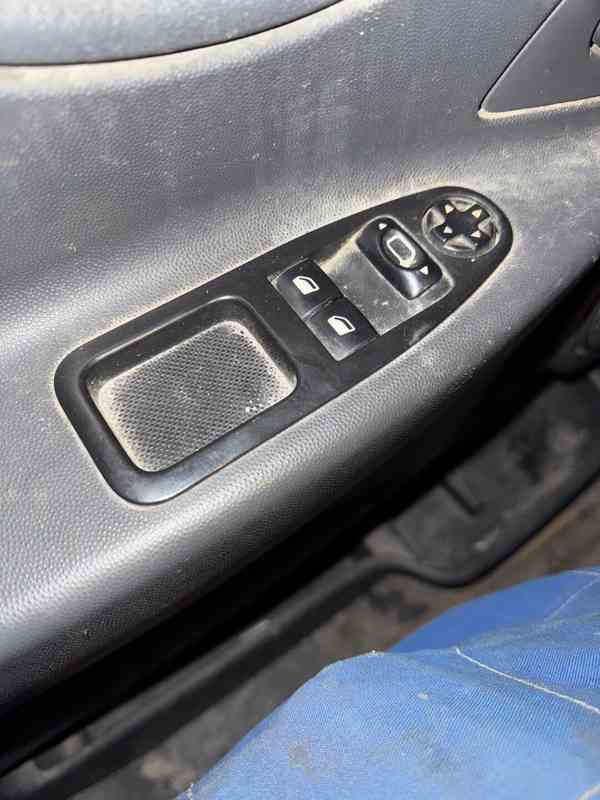 Peugeot expert 94 kW 2.0 HDI L1H2  - foto 24