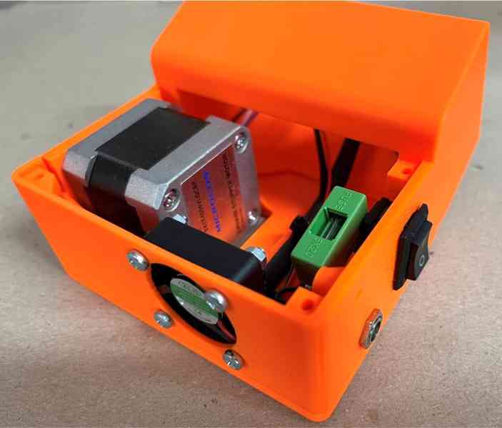 Převíječka filamentu pro 3D tiskárny - foto 8