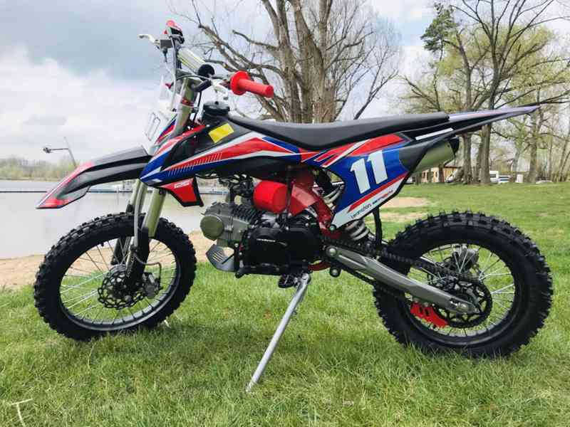 Pitbike Shark 125ccm, 17/14, el-starter, 3 barvy sklade - foto 2