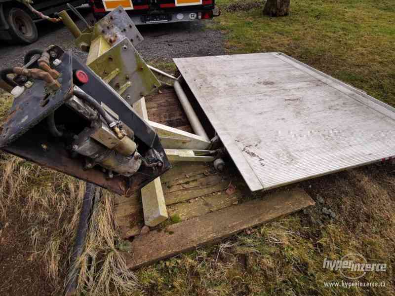 Hydraulické čelo - foto 2
