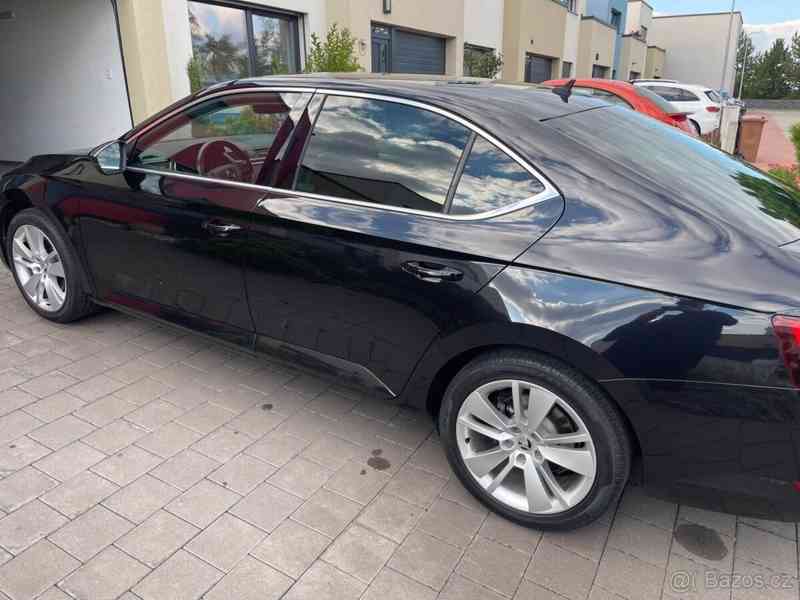 Škoda Superb 1,5   3 TSI DSG - foto 6