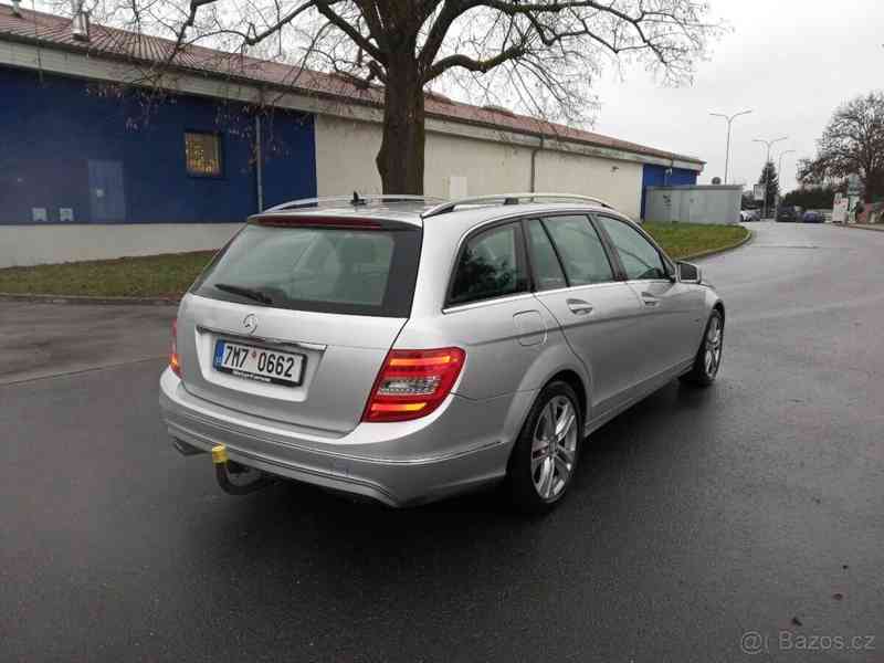 Mercedes-Benz Třídy C 2,1   C220 (w204) Automat Avantgarde - foto 7
