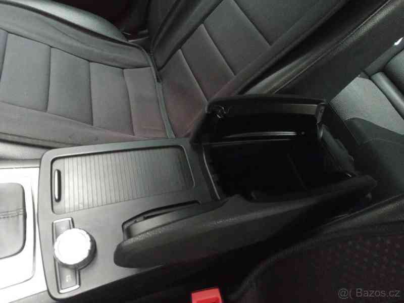 Mercedes-Benz Třídy C 2,1   C220 (w204) Automat Avantgarde - foto 15