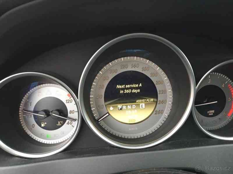 Mercedes-Benz Třídy C 2,1   C220 (w204) Automat Avantgarde - foto 19