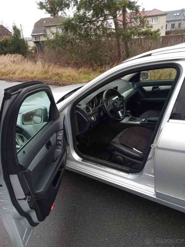 Mercedes-Benz Třídy C 2,1   C220 (w204) Automat Avantgarde - foto 9