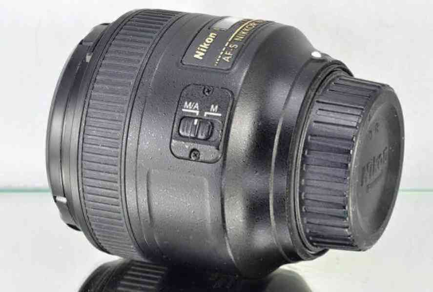 Nikon AF-S 85mm f/1.8 G *FX fomát*Pevný Portrétový - foto 6