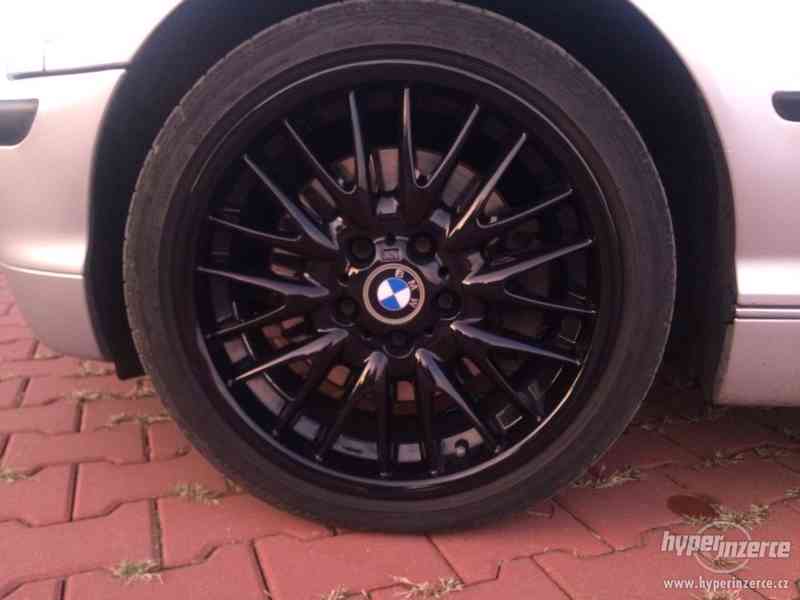 BMW 330xi - foto 10