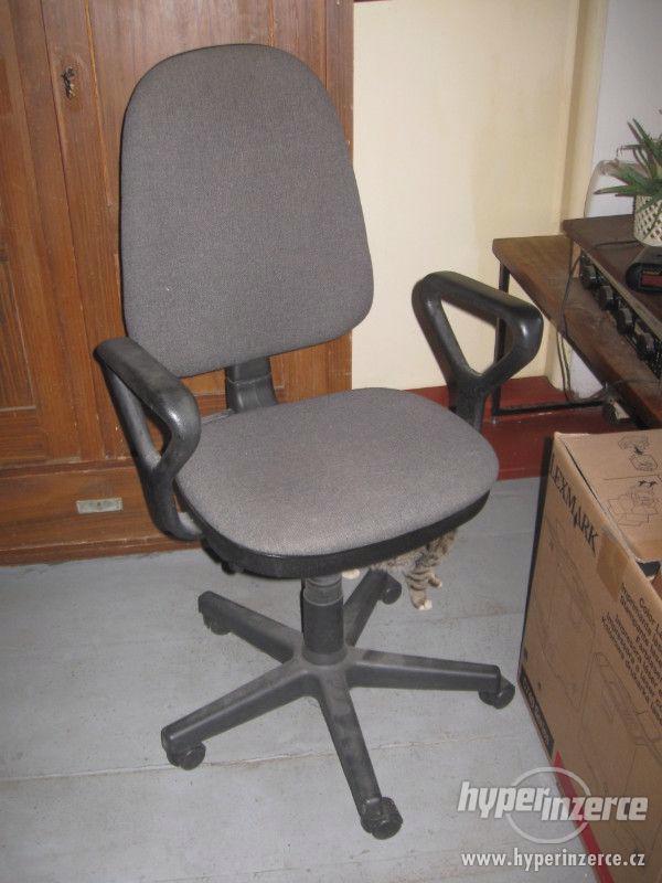 prodej kancelářských židlí - foto 2
