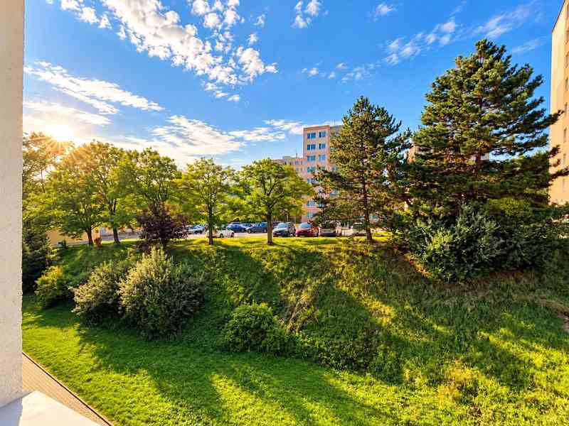 EXKLUZIVNÍ DRUŽSTEVNÍ BYT 2+KK V LIBČICÍCH NAD VLTAVOU - foto 4