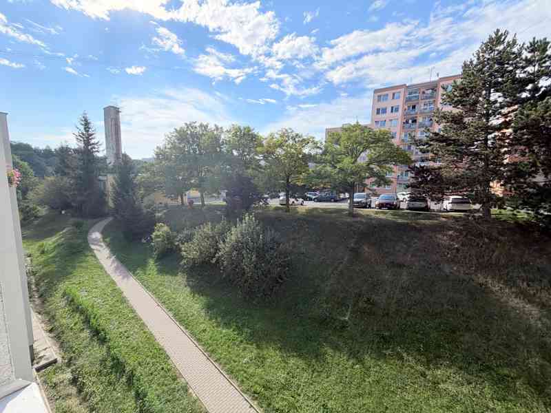 EXKLUZIVNÍ DRUŽSTEVNÍ BYT 2+KK V LIBČICÍCH NAD VLTAVOU - foto 12