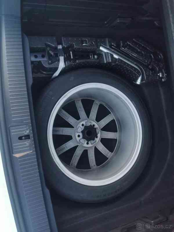 Volkswagen Passat Variant 2,0   B8 TDi 110kw R-line DSG - foto 12