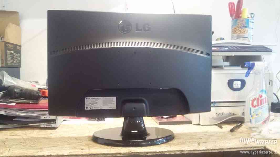 LCD LG Monitor 23" - foto 3