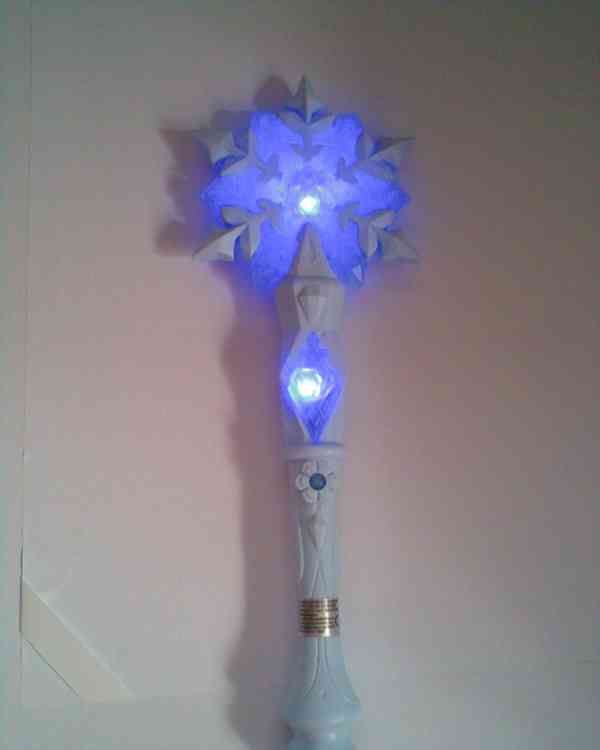 Nové Vílí šaty s doplnky - foto 6