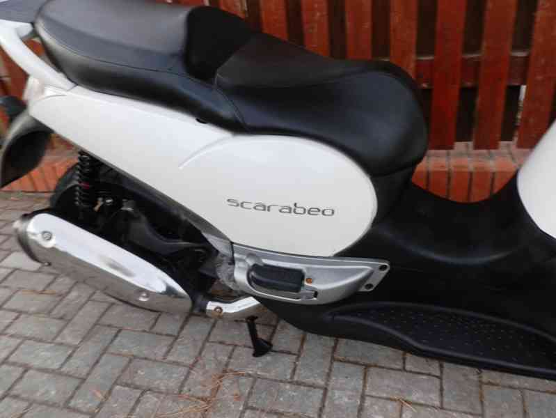 Aprilia Scarabeo 300 Light - foto 22