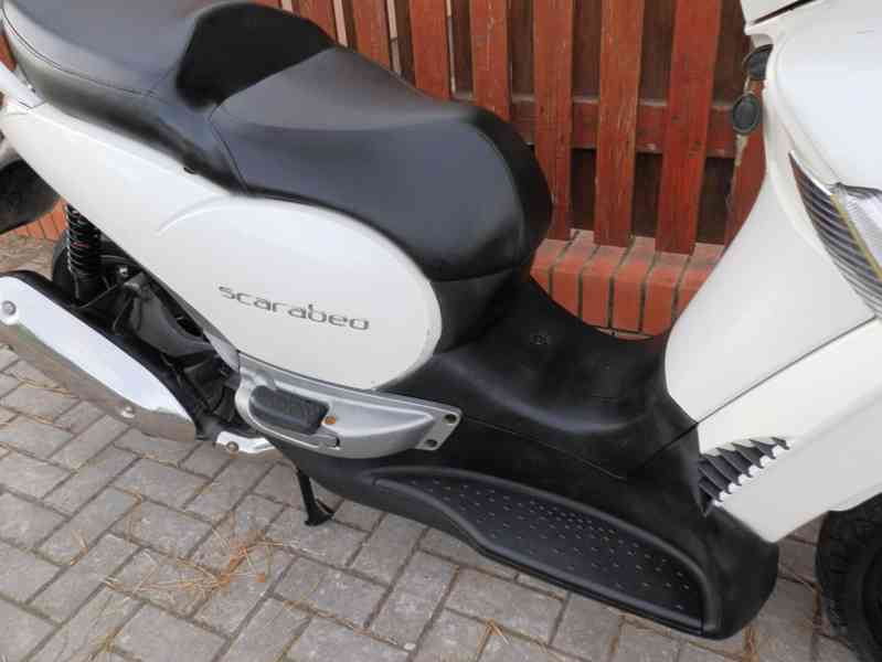 Aprilia Scarabeo 300 Light - foto 14