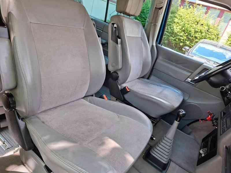 Volkswagen T4 Multivan 2,5tdi Last Edition 111kw - foto 14