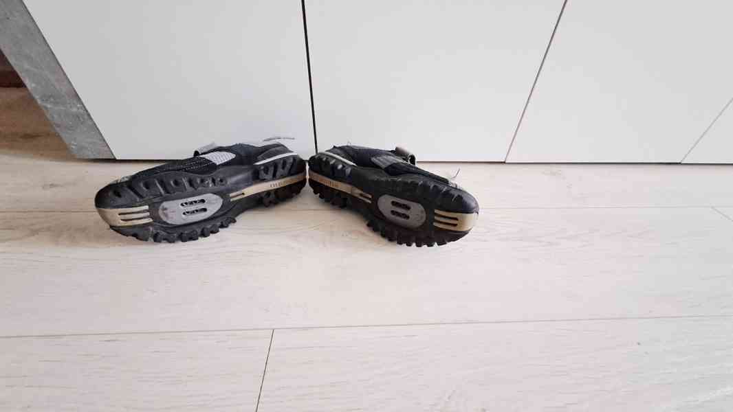 Tretry Shimano MTB, velikost 39 - foto 7
